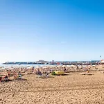Bubu 1-a Los Cristianos (Tenerife)